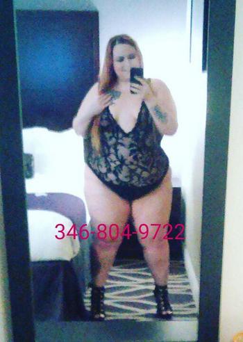 , 21  female escort, Beaumont