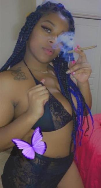 Ava, 26  female escort, Beaumont