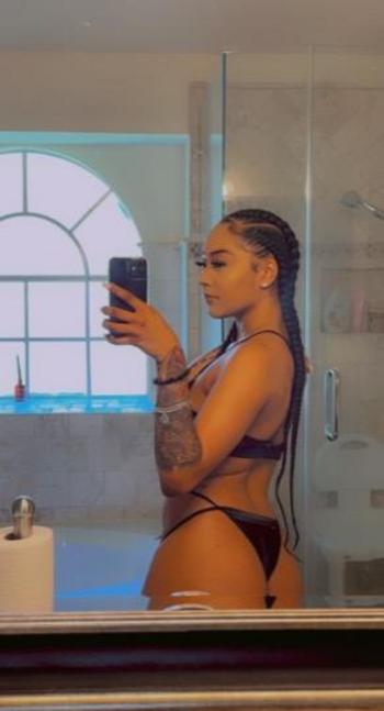 Paris, 21  female escort, Beaumont