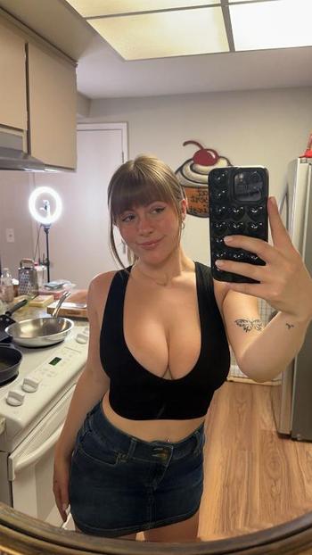 978-432-3143, 24  female escort, Beaumont