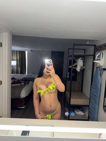 Amber, 26  female escort, Beaumont