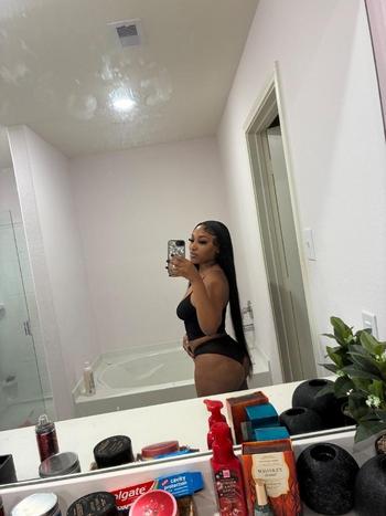 Slim, 23  female escort, Beaumont