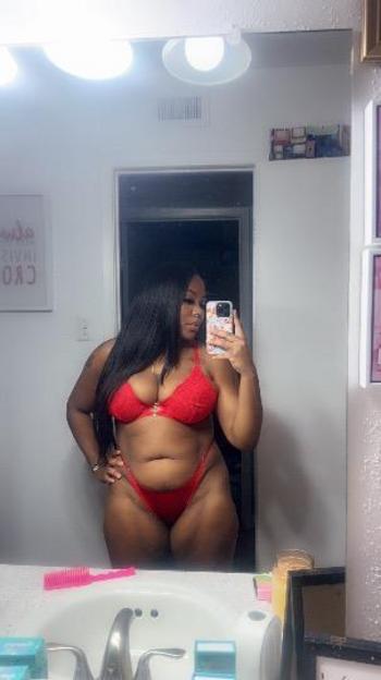 BeautyWithThatSplat, 24  female escort, Beaumont