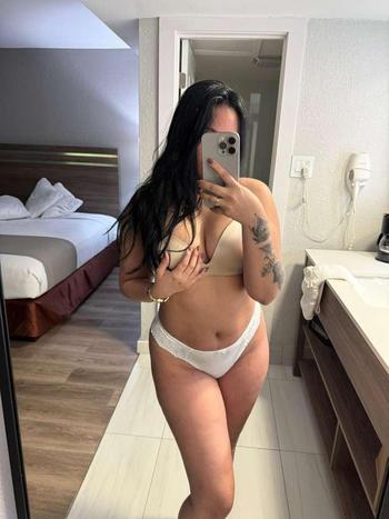 956-215-0560, 26  female escort, Beaumont