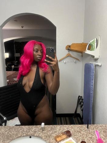 chocolate barbi, 24  female escort, Beaumont