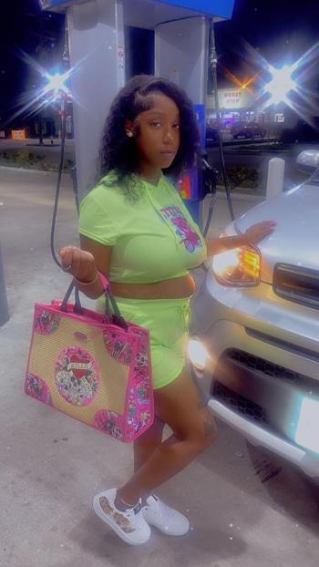 409-937-5511, 25  female escort, Beaumont