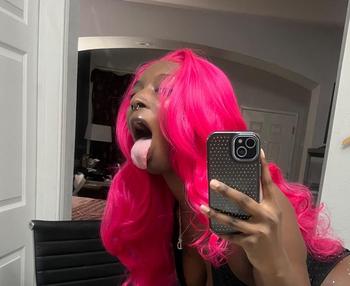    PRESSURE P, 23  female escort, Beaumont
