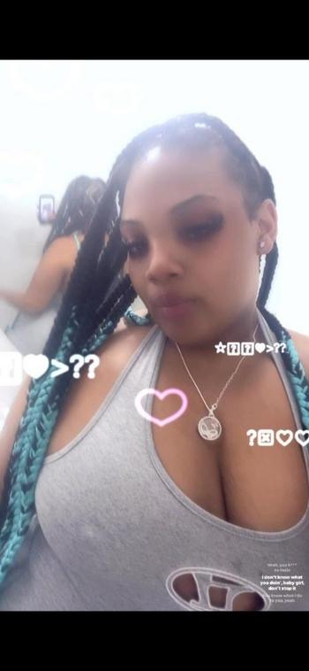 Ocean, 21  female escort, Beaumont