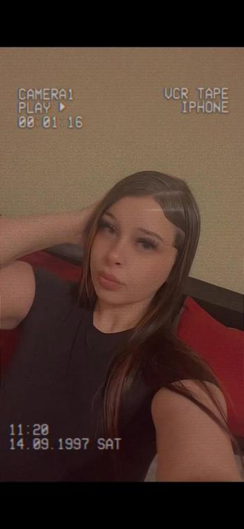 star , 23  female escort, Beaumont