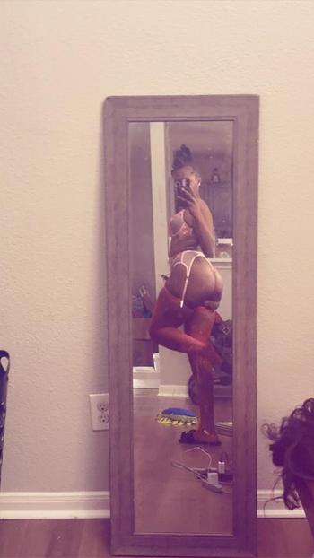 Chocolate Antidote , 23  female escort, Beaumont