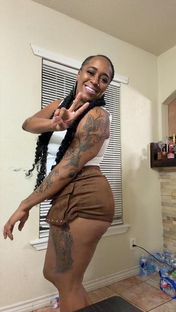 Explicit , 40  female escort, Beaumont