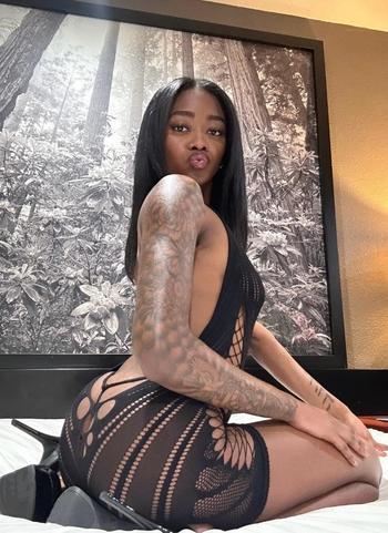 Leilani, 21  female escort, Beaumont