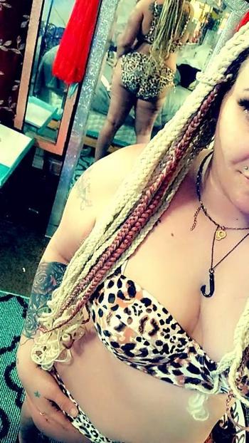 4096996925, female escort, Beaumont